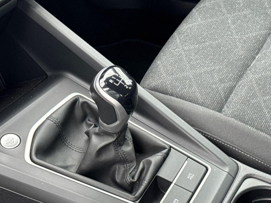 Volkswagen Golf - Photo 11