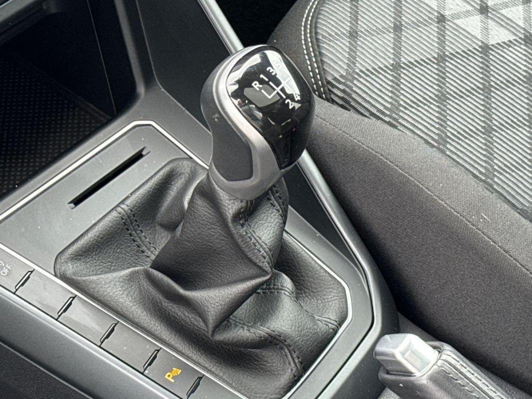 Volkswagen Polo - Photo 11