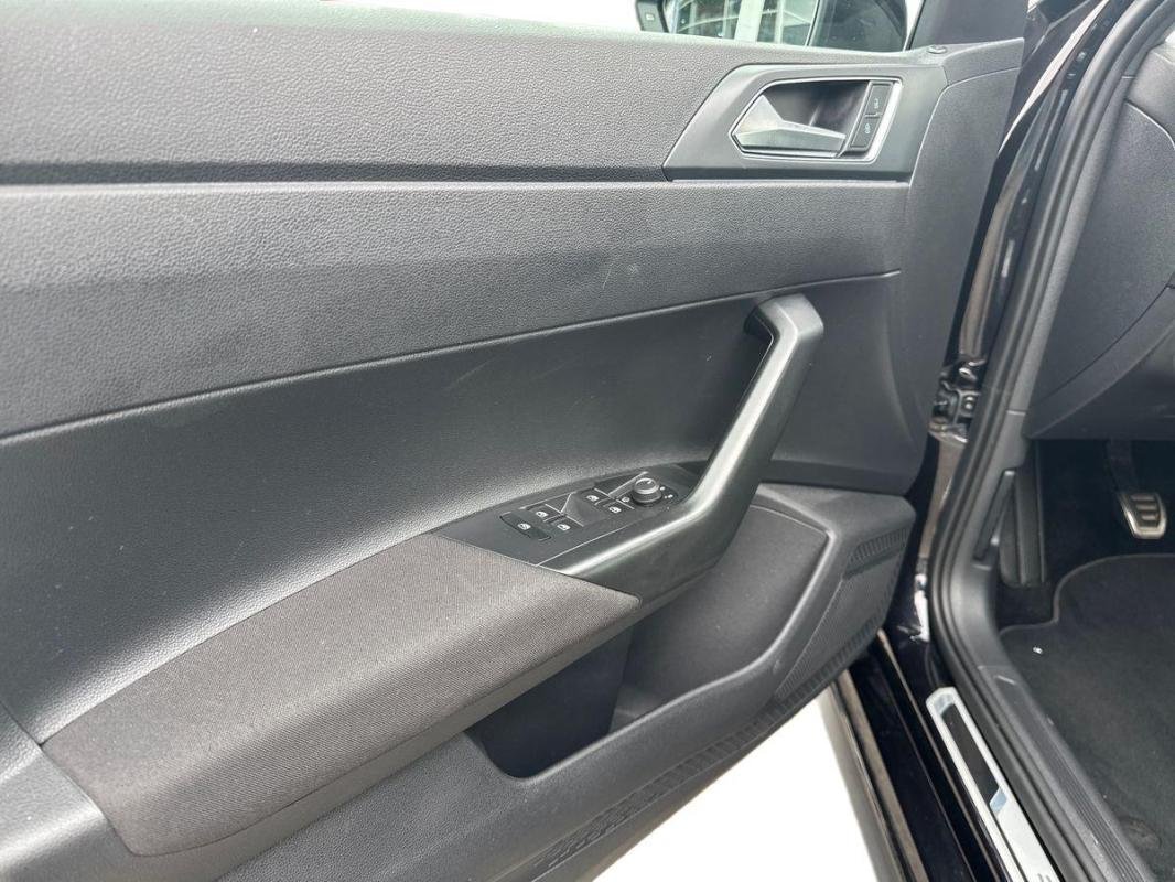 Volkswagen Polo - Photo 15