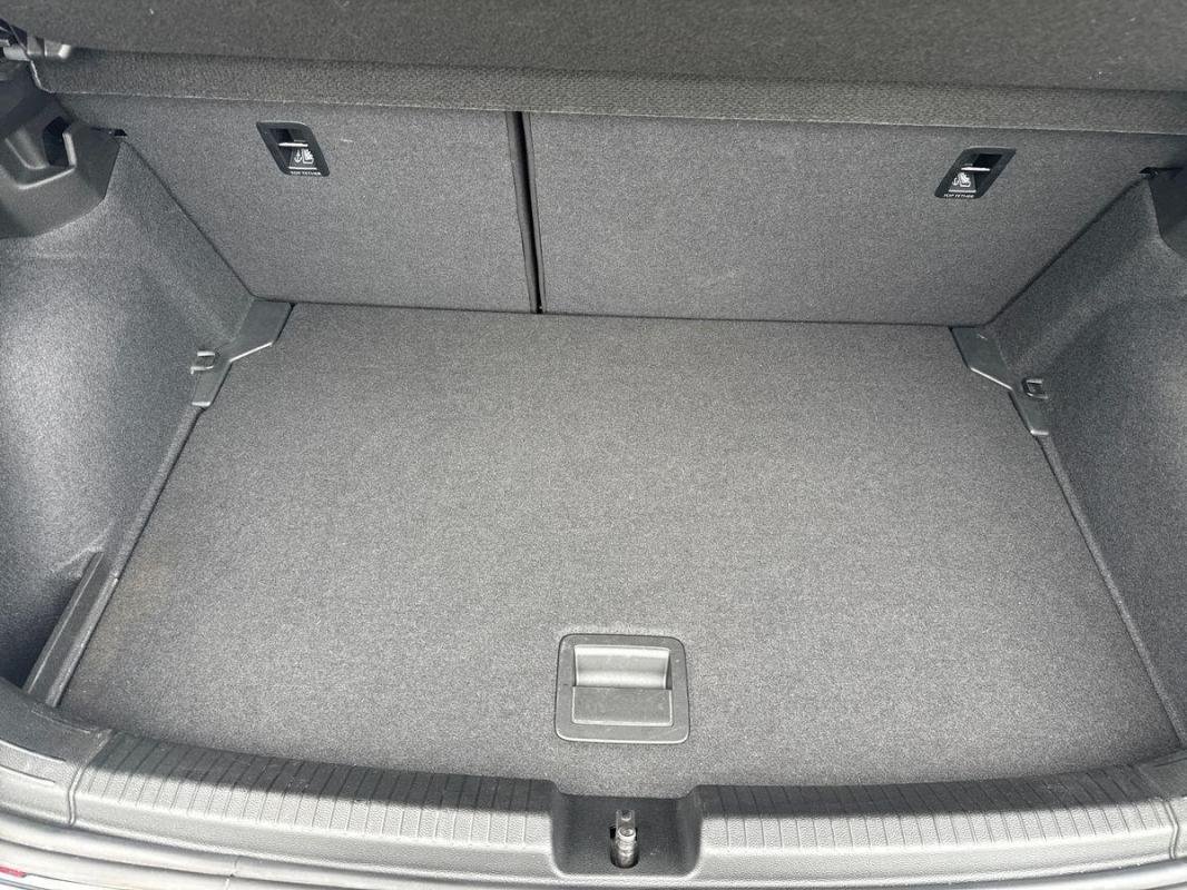 Volkswagen Polo - Photo 31