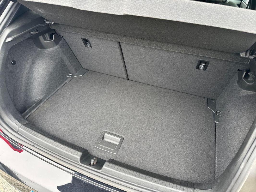 Volkswagen Polo - Photo 32