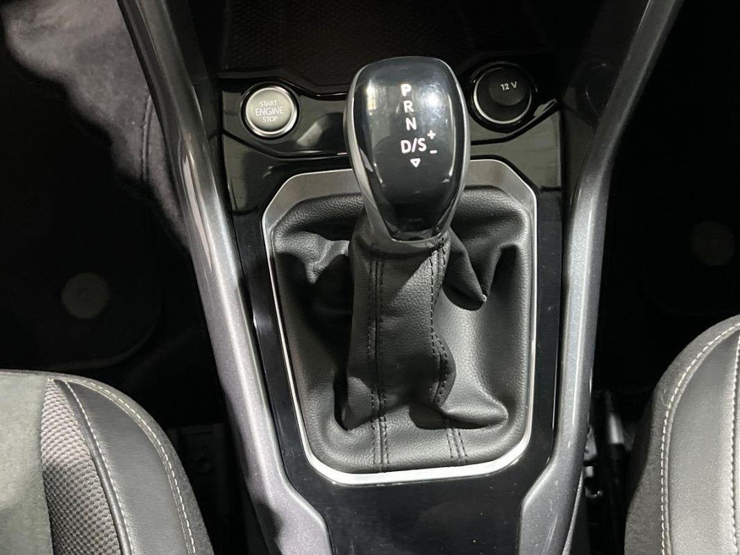 Volkswagen T-Roc - Photo 11