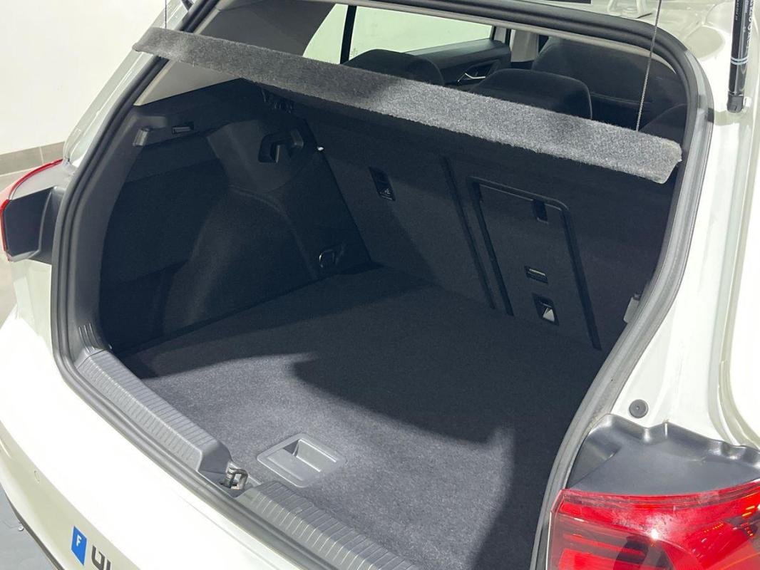 Volkswagen Golf - Photo 32