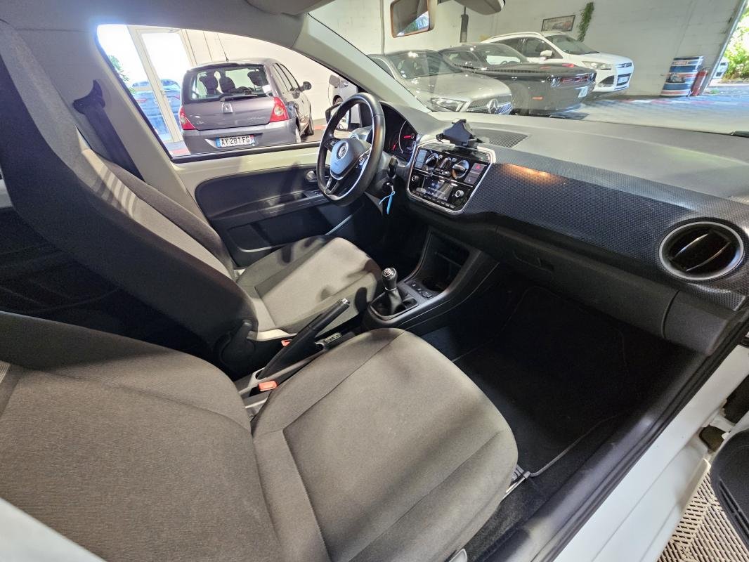Volkswagen Up! - Photo 9