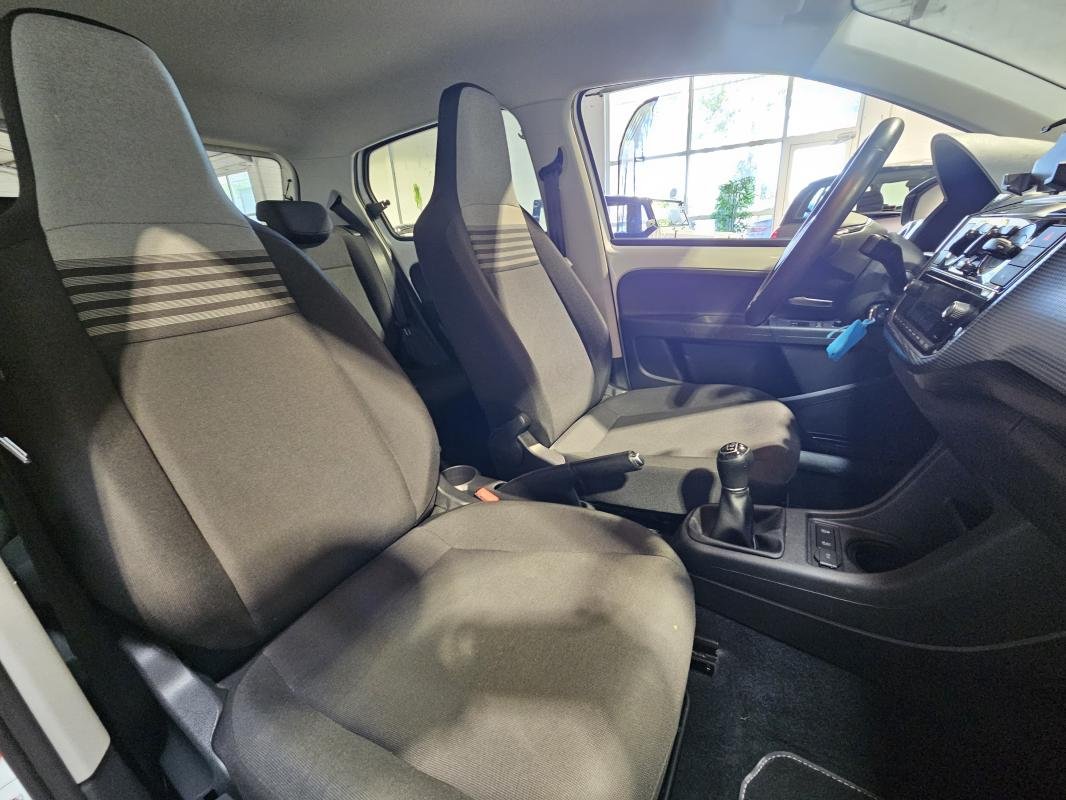 Volkswagen Up! - Photo 10