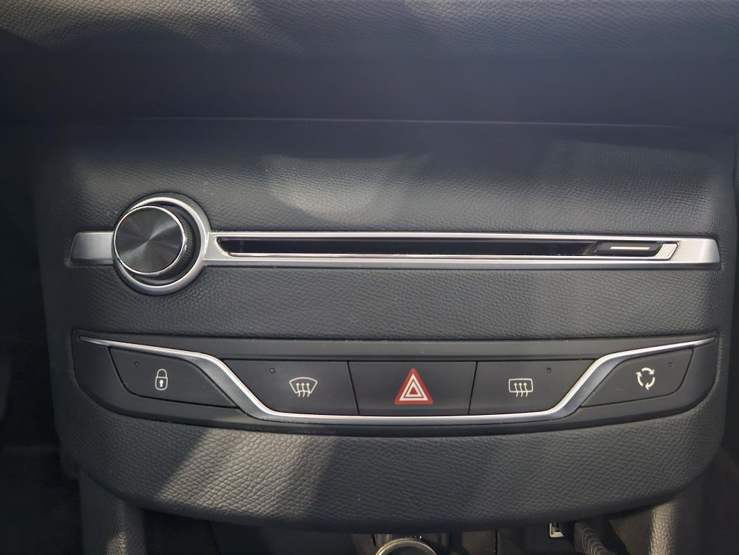 Peugeot 308 - Photo 22