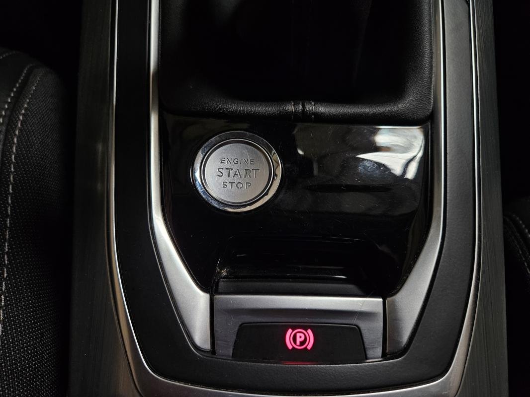 Peugeot 308 - Photo 24