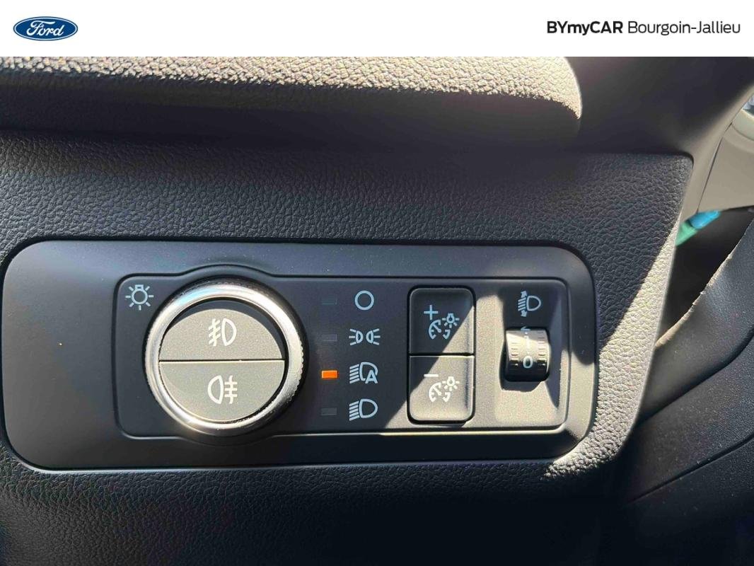 Ford Kuga - Photo 19