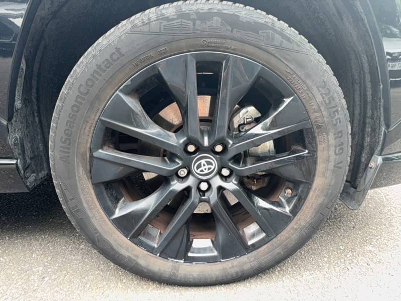 Toyota RAV4 - Photo 17