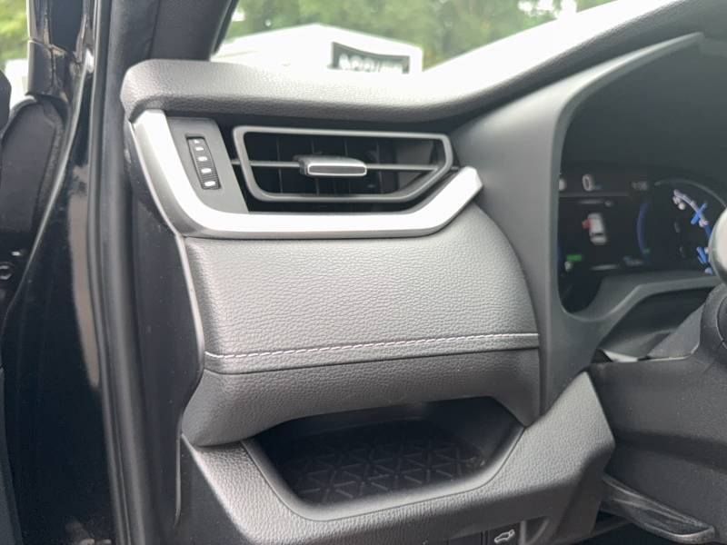 Toyota RAV4 - Photo 38
