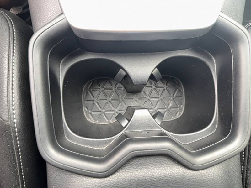 Toyota RAV4 - Photo 42