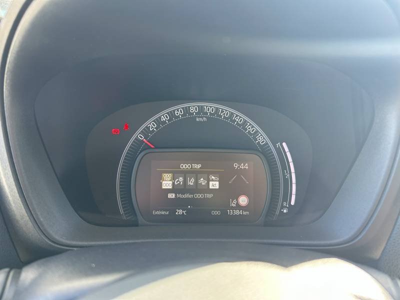Toyota aygo x - Photo 15