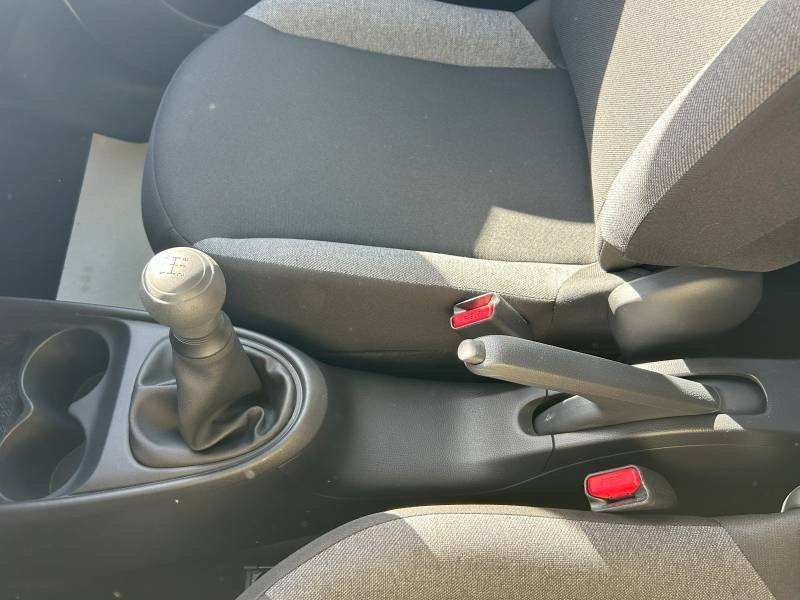 Toyota aygo x - Photo 18