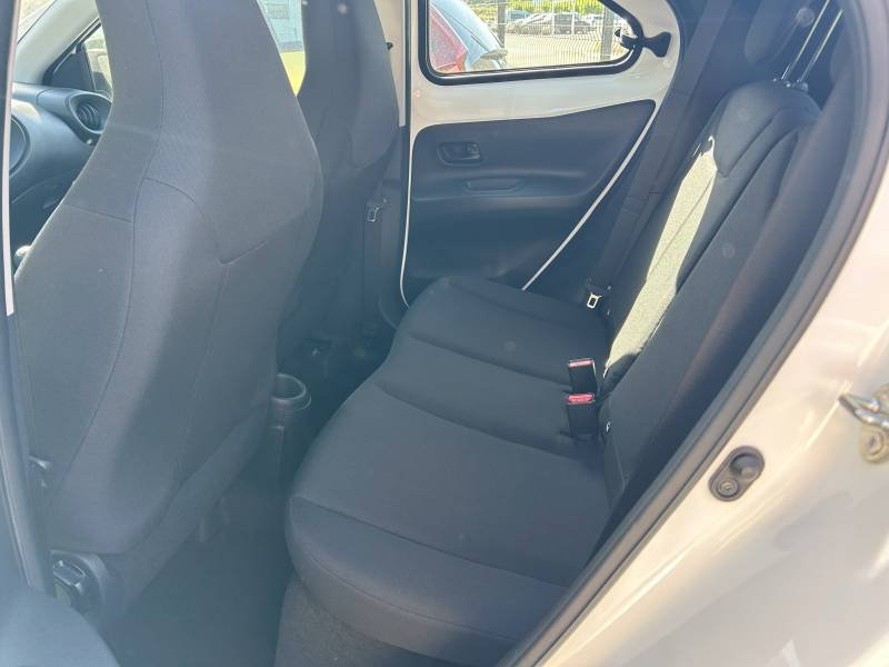 Toyota aygo x - Photo 7