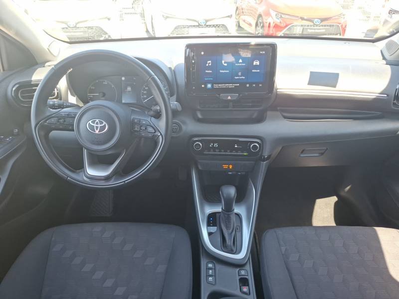 Toyota Yaris - Photo 11