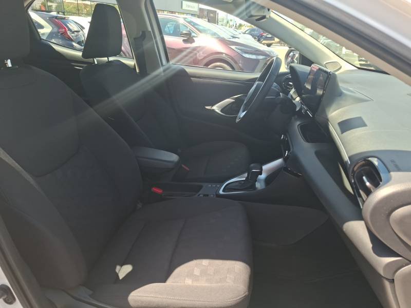 Toyota Yaris - Photo 12