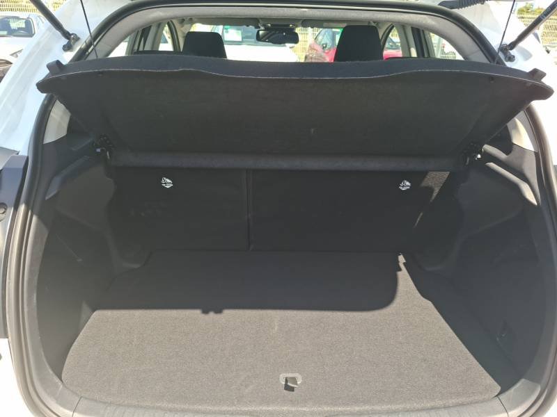 Toyota Yaris - Photo 23