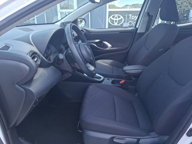 Toyota Yaris - Photo 10