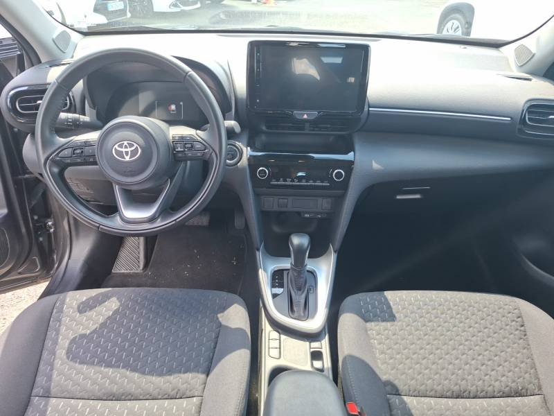 Toyota Yaris - Photo 11
