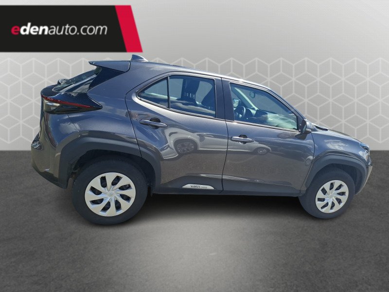 Toyota Yaris - Photo 6