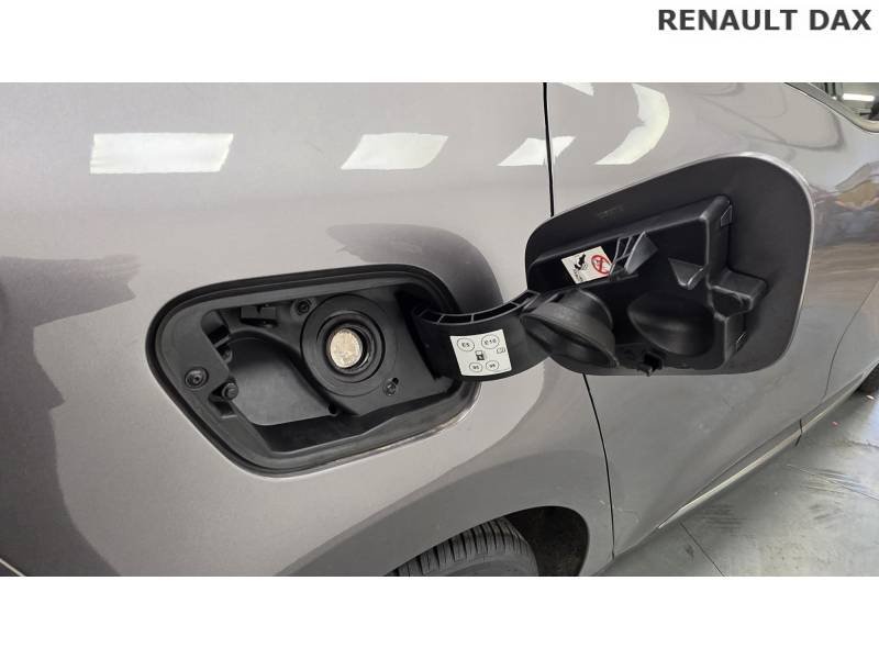 Renault Scénic - Photo 17