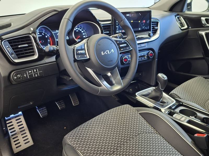 Kia Xceed - Photo 15