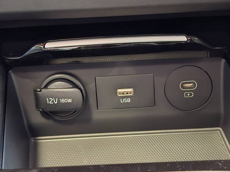 Kia Xceed - Photo 24