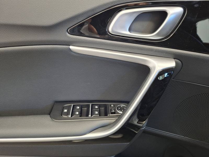 Kia Xceed - Photo 28