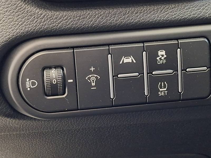 Kia Xceed - Photo 30