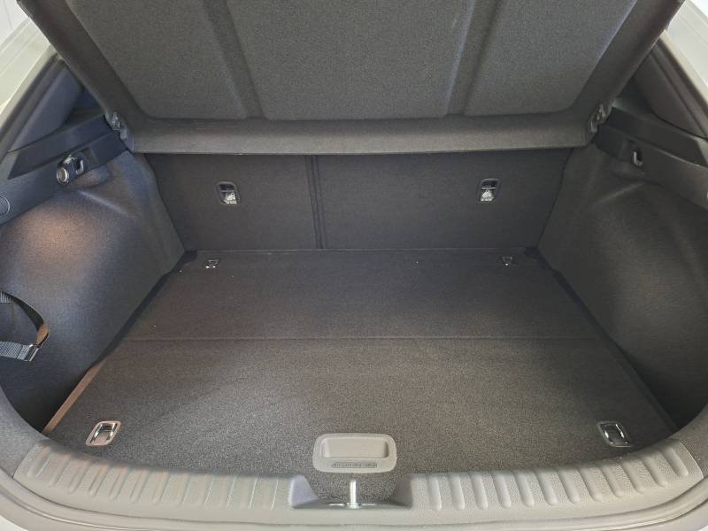 Kia Xceed - Photo 38