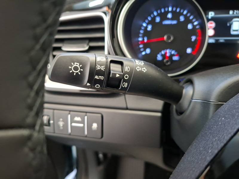 Kia CEED - Photo 22