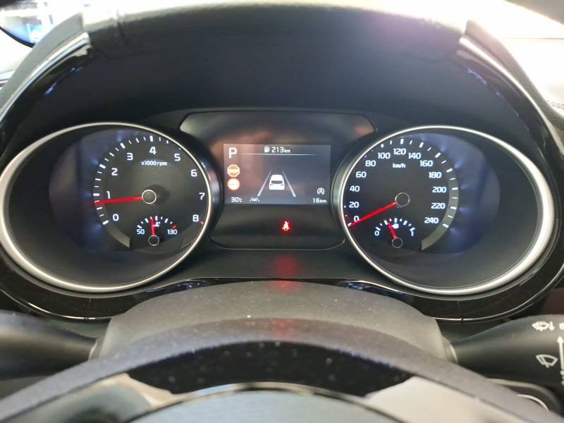 Kia CEED - Photo 25