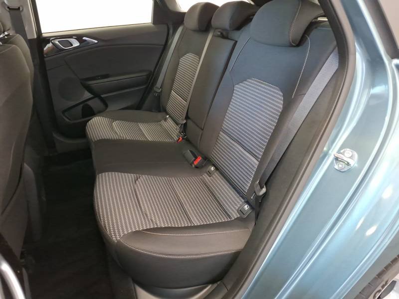 Kia CEED - Photo 18