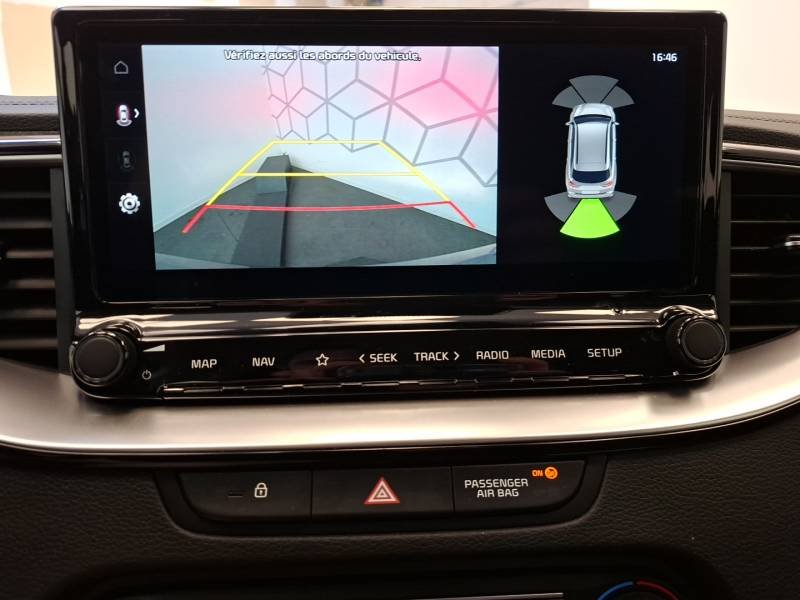 Kia CEED - Photo 31