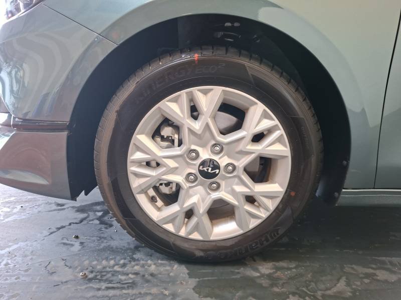 Kia CEED - Photo 9