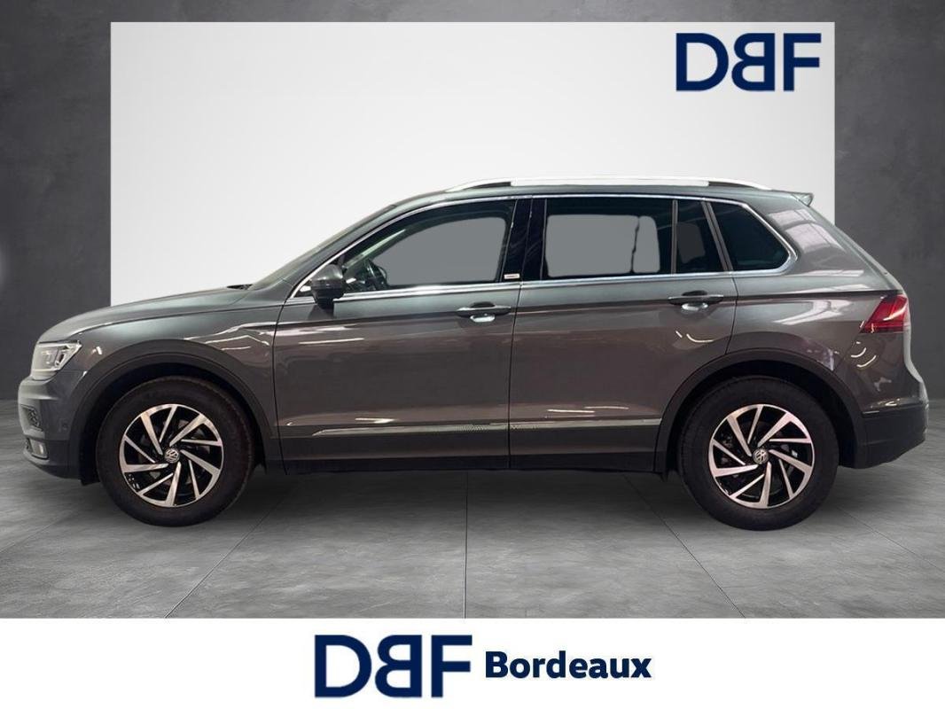 Volkswagen Tiguan - Photo 2