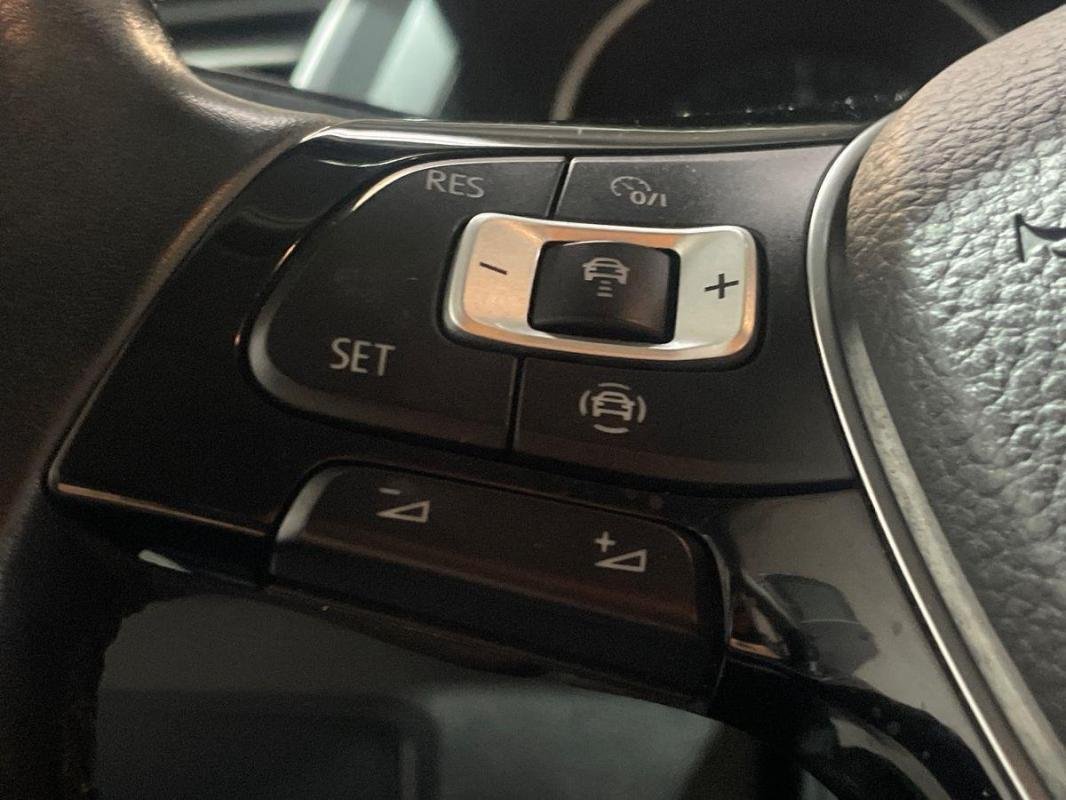 Volkswagen Tiguan - Photo 21