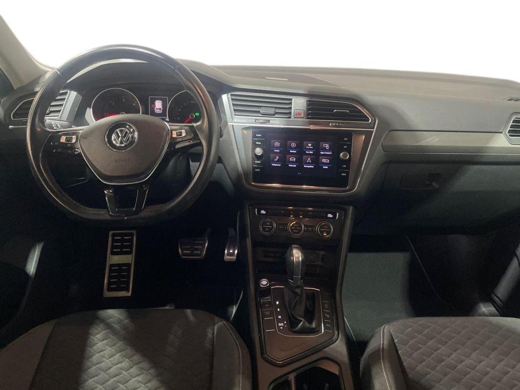 Volkswagen Tiguan - Photo 24
