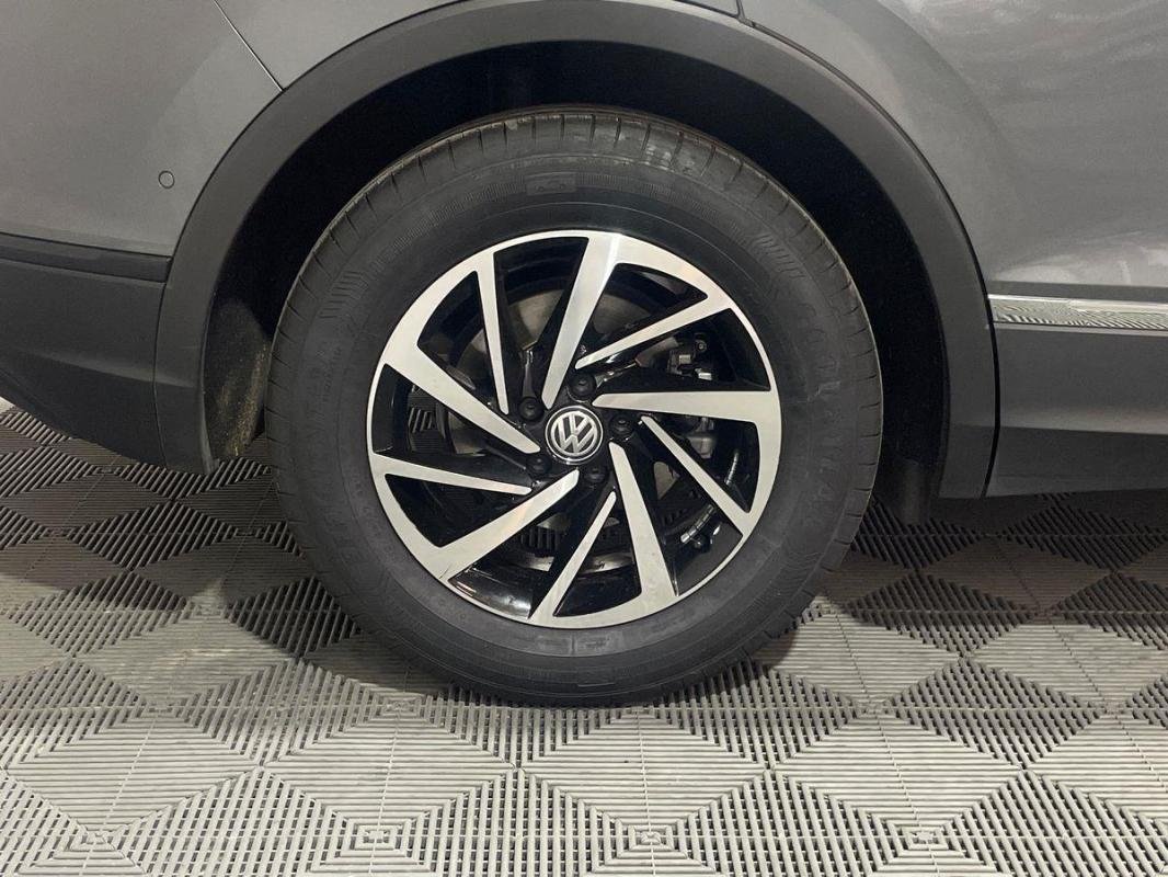 Volkswagen Tiguan - Photo 28