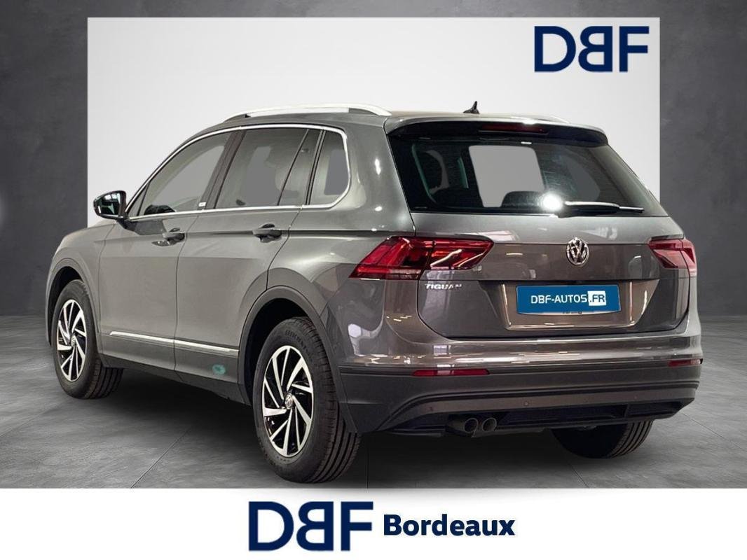 Volkswagen Tiguan - Photo 3