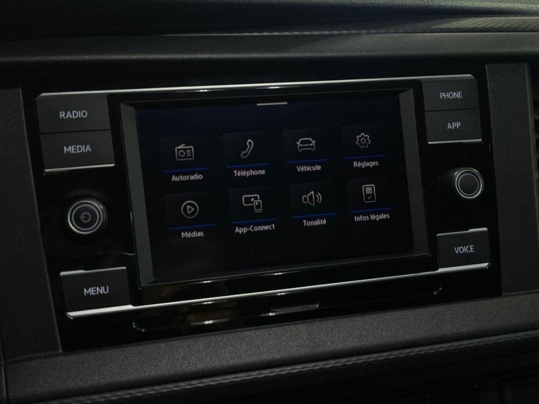 Volkswagen Transporter - Photo 16