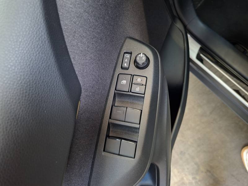 Toyota Yaris - Photo 18