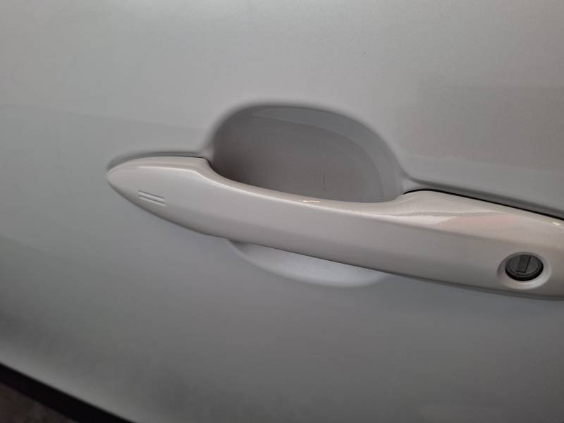 Toyota Yaris - Photo 31
