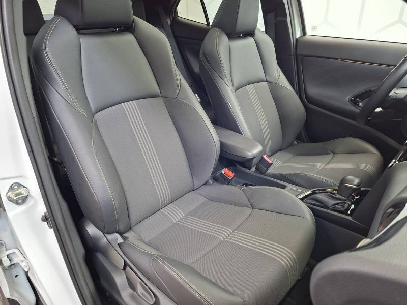 Toyota Yaris - Photo 9