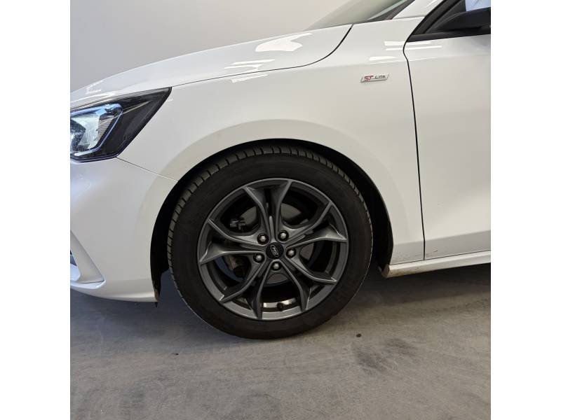 Ford Focus - Photo 13