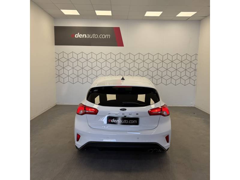 Ford Focus - Photo 4