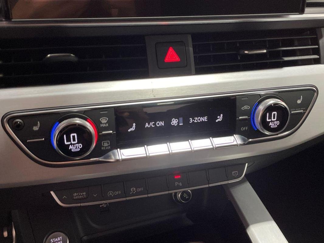 Audi A4 - Photo 12