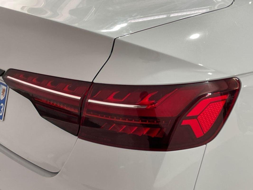 Audi A4 - Photo 18