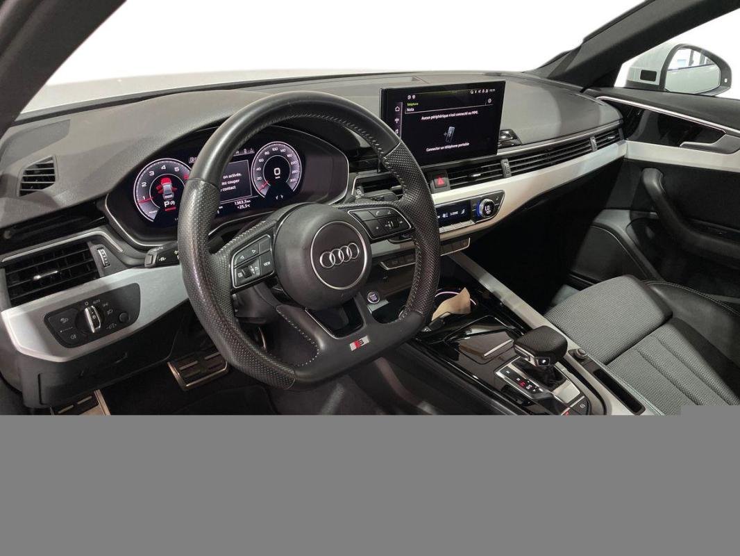 Audi A4 - Photo 5