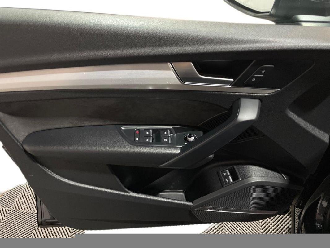 Audi Q5 - Photo 11